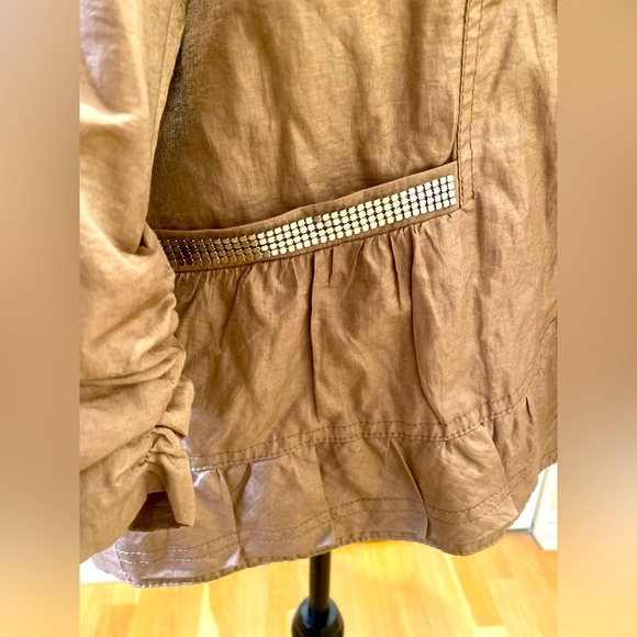 Chico’s shiny crinkle blazer, shimmery  w/ ruched sleeves effect. - Picture 7 of 11